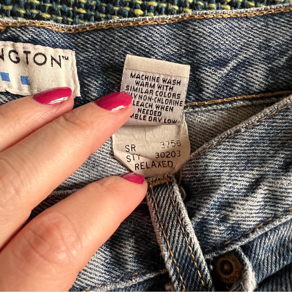 Covington Relaxed Fit Women’s Blue Jeans - Size 10 Short - Picture 3 of 8